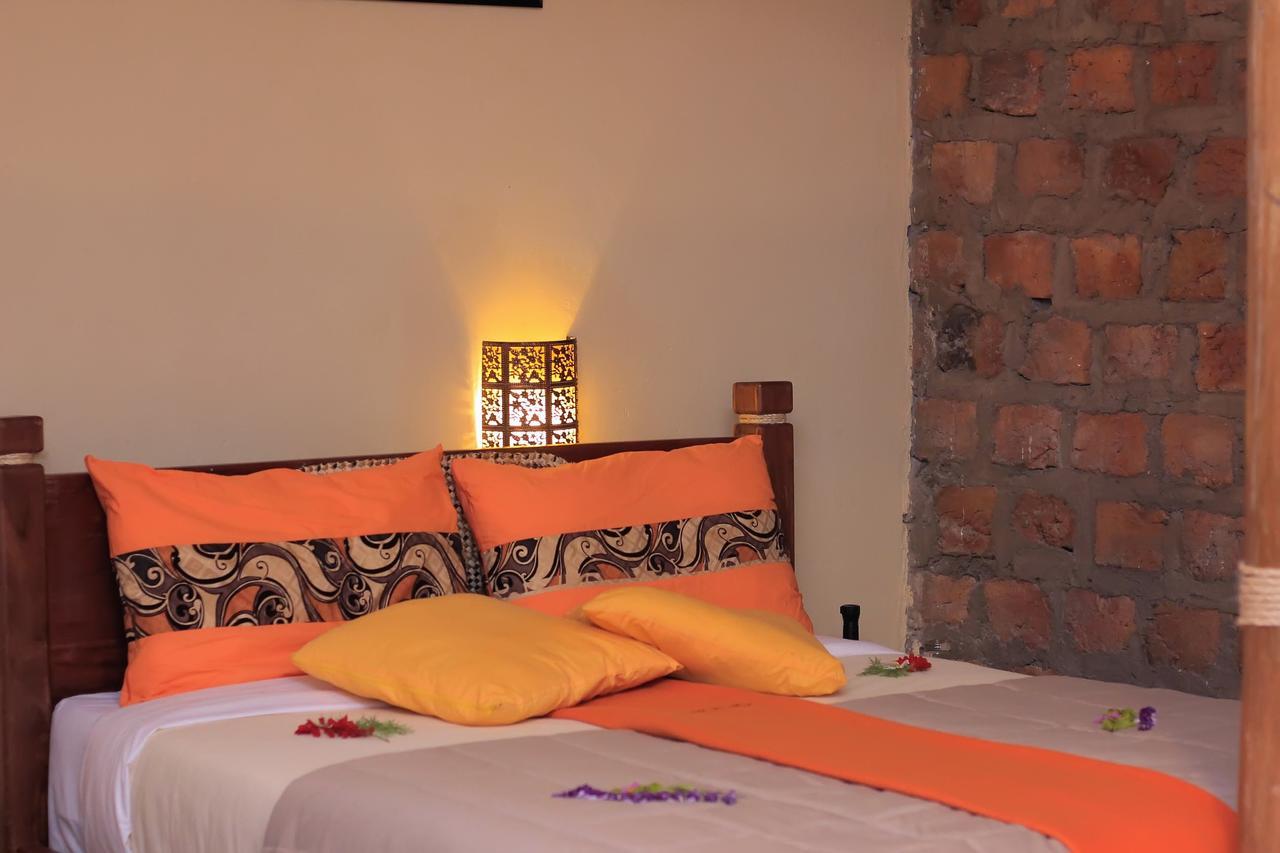 Lake Mulehe Gorilla Lodge Kisoro Ngoại thất bức ảnh